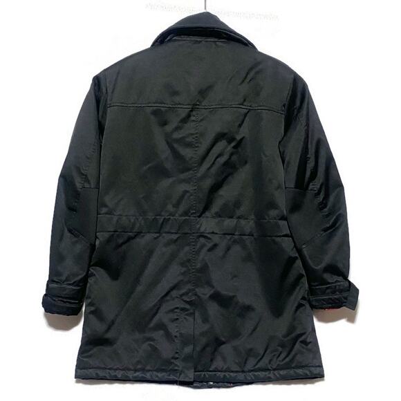 Victorinox Winter Coat Women's Large Heavy Duty Black Lined With Hidden Hood - Picture 2 of 9